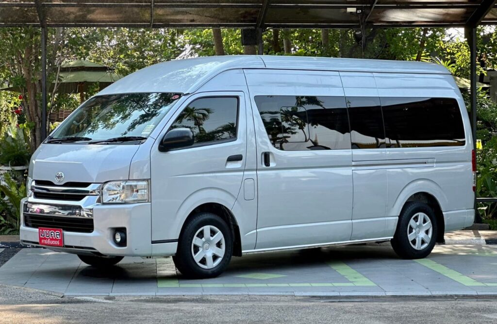 Spacious and Reliable Toyota Commuter 9-Seater Rentals in Bangalore